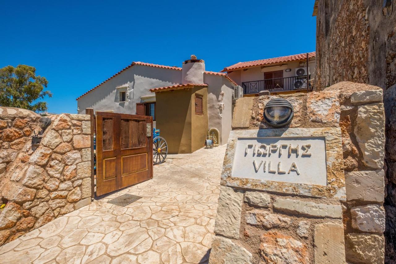 Villa George Kambánion Екстериор снимка